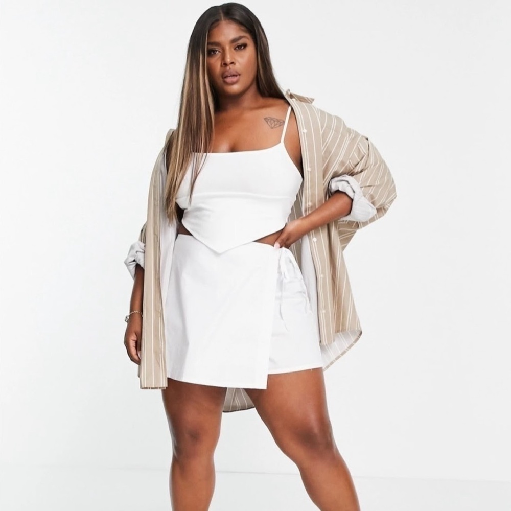 NWOT- ASOS Design Curve 100% Cotton Poplin Wrap Skort